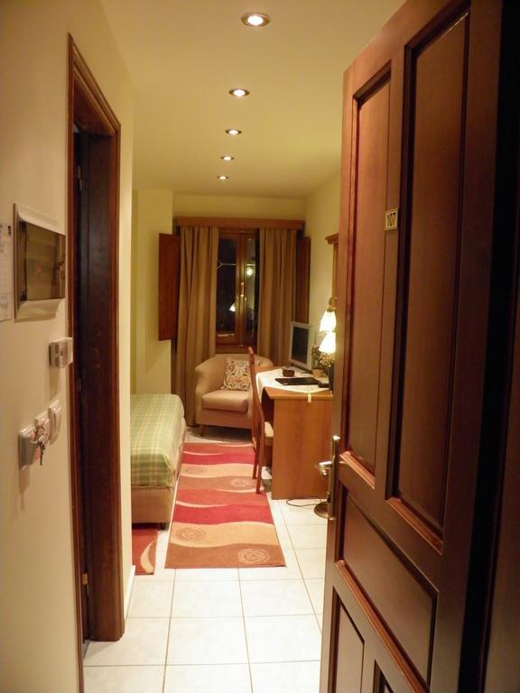 Egnatia Otel Yanya Oda fotoğraf